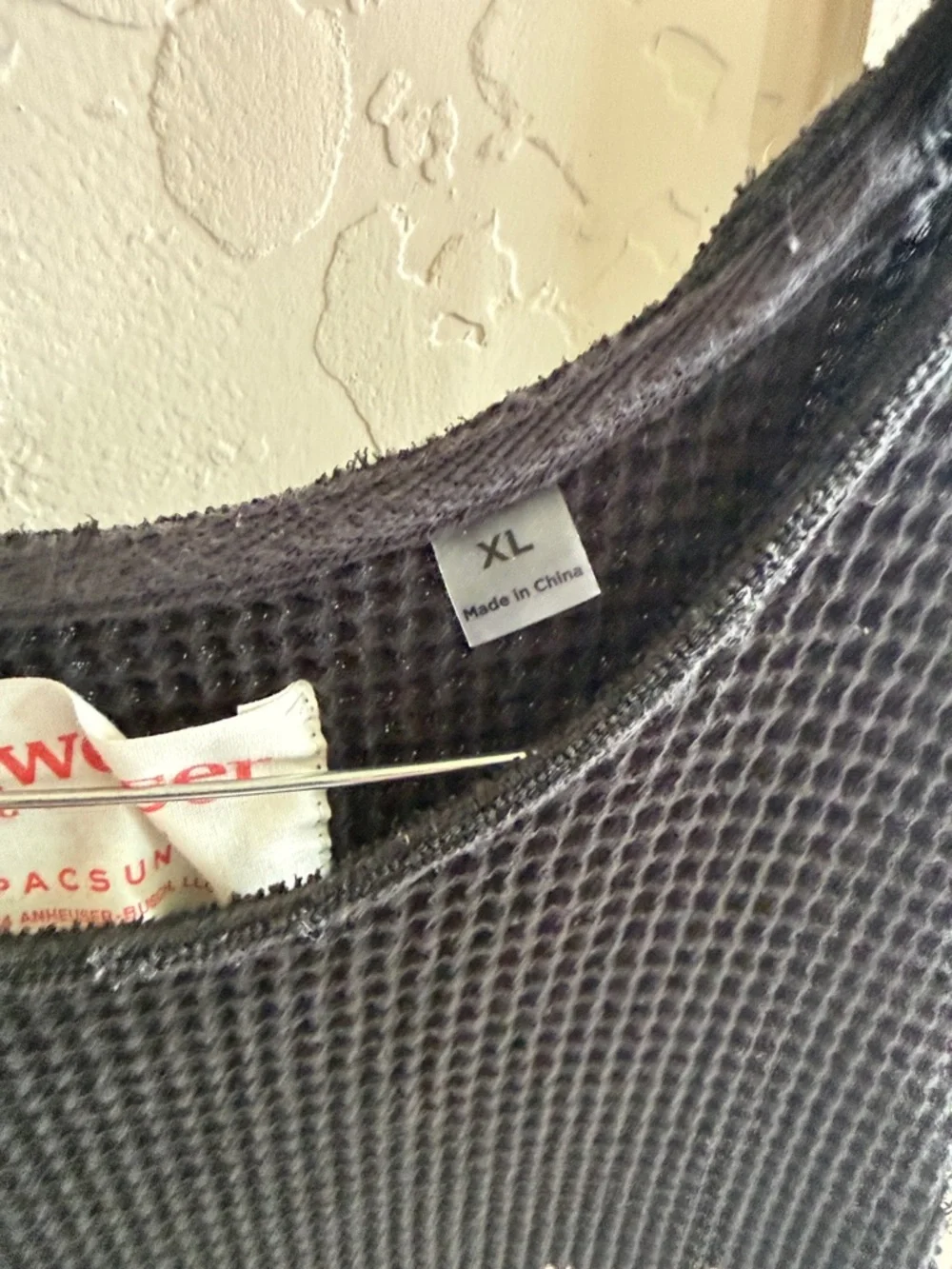 Budweiser Black Waffle Knit Tank with White Eagle Graphic - Picture 3 of 4